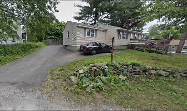 4 Ashley Street, Worcester, MA 01604