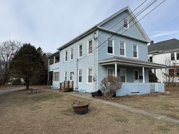 658 School #2, Webster, MA 01570