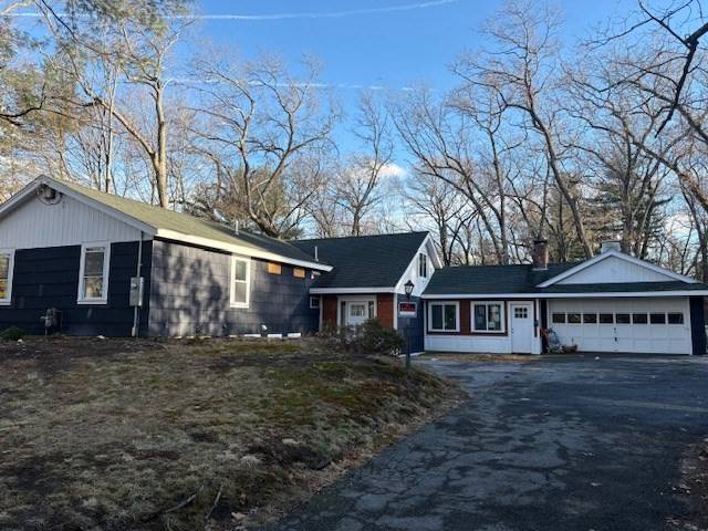 122 Lowell St, Andover, MA 01810