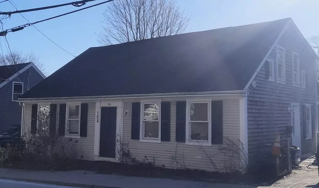 128 Summer St. #1, Plymouth, MA 02360