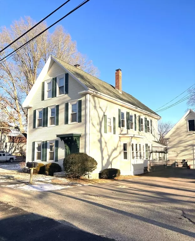 Middleboro, MA 02346,35 School St #2