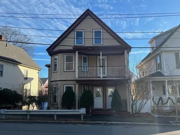 Swampscott, MA 01907,89 Essex Street #2