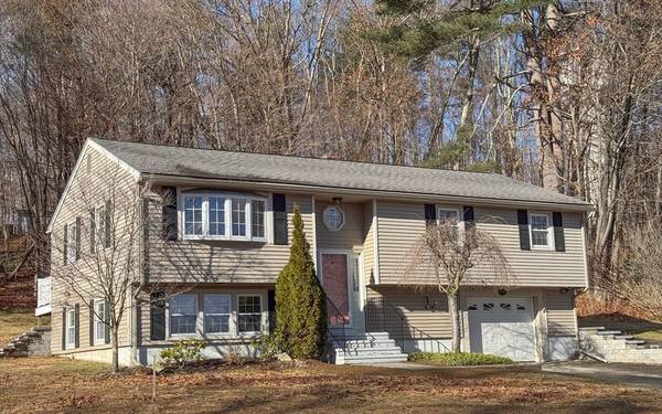 East Brookfield, MA 01515,134 Maple St