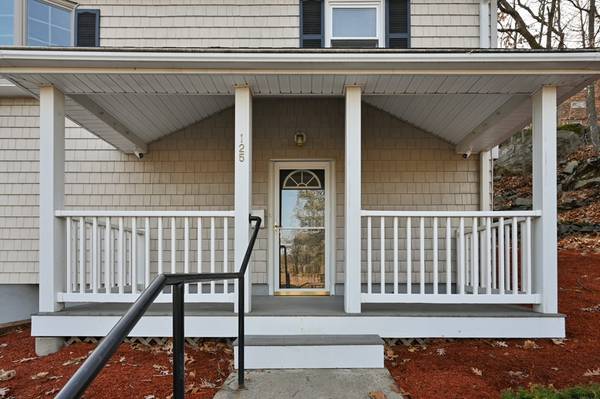 125 Forest St, Malden, MA 02148