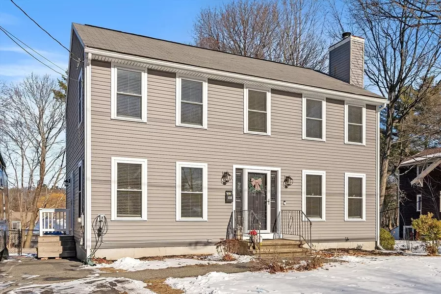 404 South Street, Reading, MA 01867