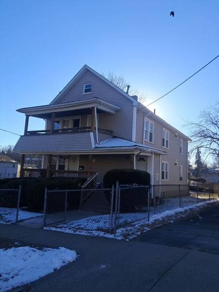 122-124 Clifton Ave, Springfield, MA 01105