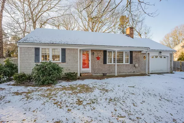 38 Mcnamara Rd, Yarmouth, MA 02673