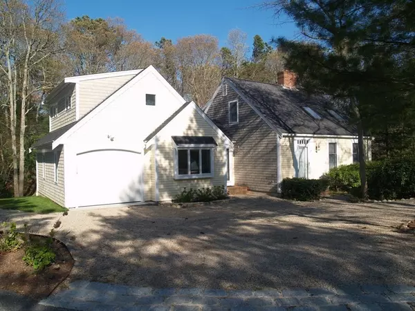 Mashpee, MA 02649,251 Fells Pond Rd