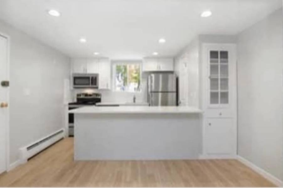 116 W. Emerson #4, Melrose, MA 02176