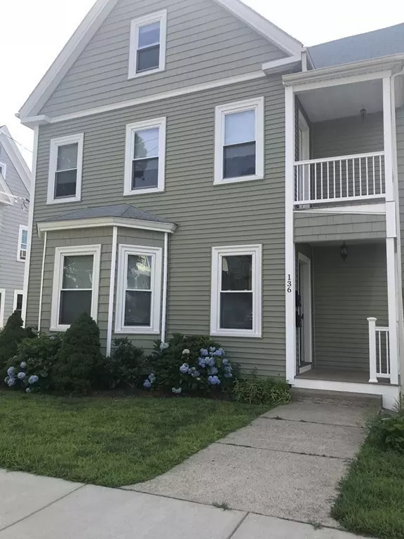 Melrose, MA 02176,136 Mt Vernon Avenue #2