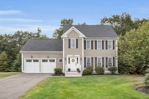 39 Magnolia Lane #39, Groton, MA 01450