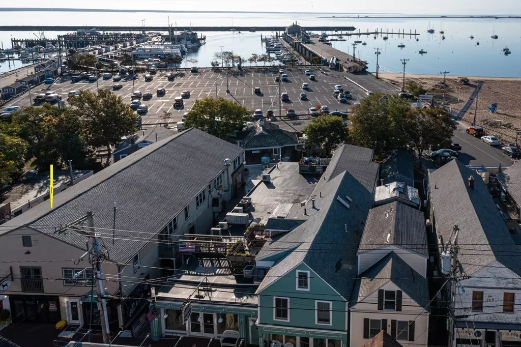 Provincetown, MA 02657,293 Commercial St #B