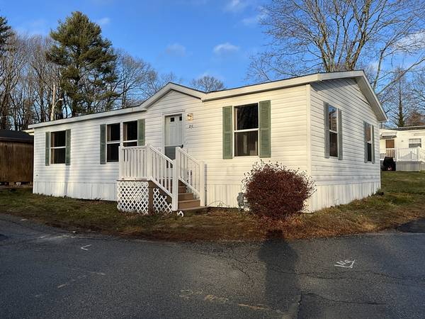 21C Alpine St, Rockland, MA 02370