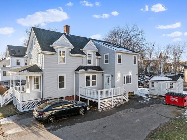 25 W Union St, East Bridgewater, MA 02333