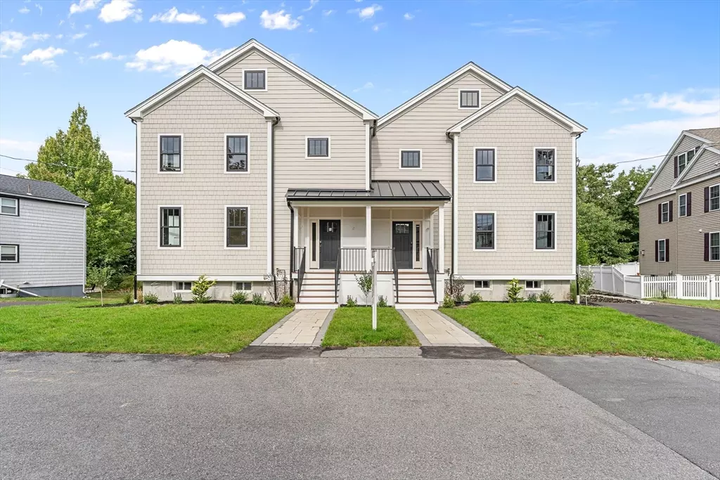 Needham, MA 02494,10 Guild Road #10