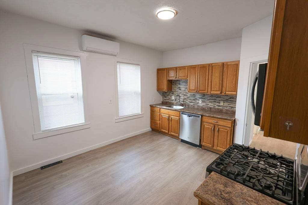 Boston, MA 02124,8 Colonial Avenue #1
