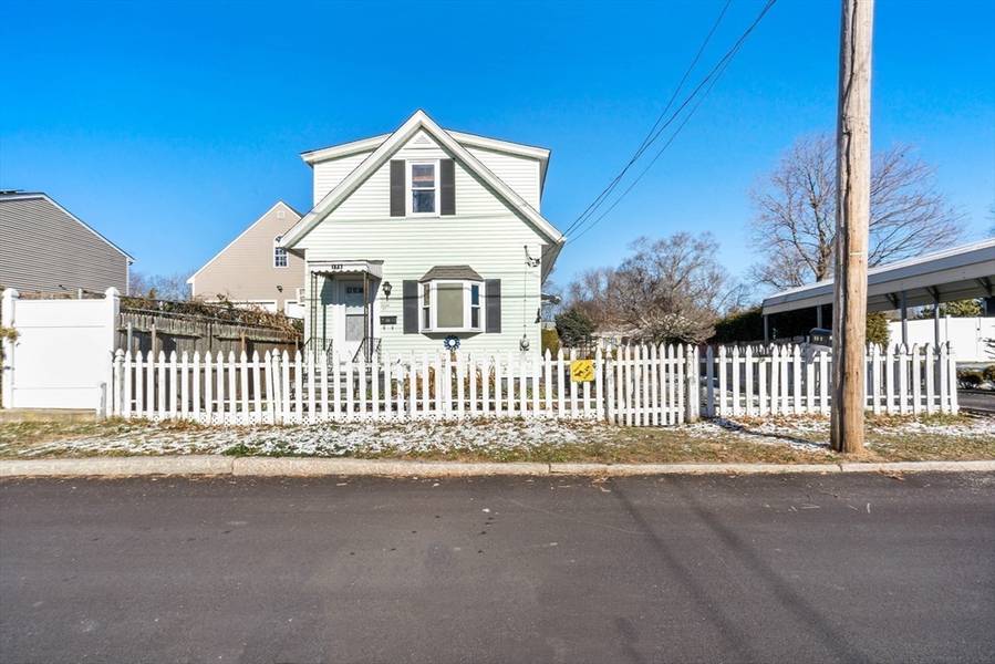 178 Bullock St, Fall River, MA 02723