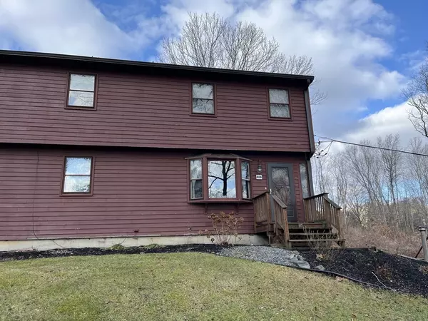 46 Davis Rd #A, Millbury, MA 01527