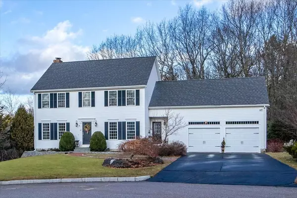 19 Bridgeview Circle, Walpole, MA 02081