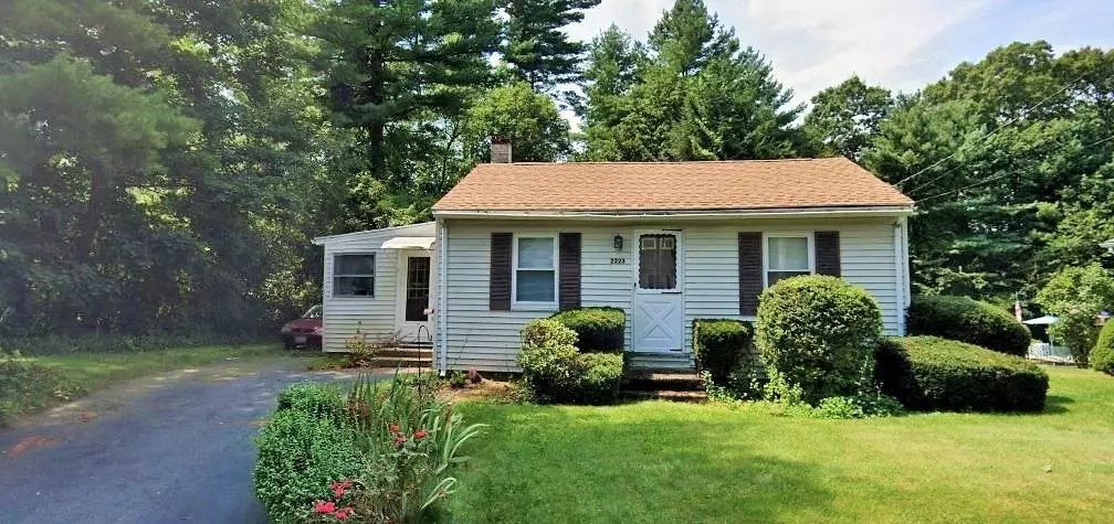 2223 Washington St, East Bridgewater, MA 02333