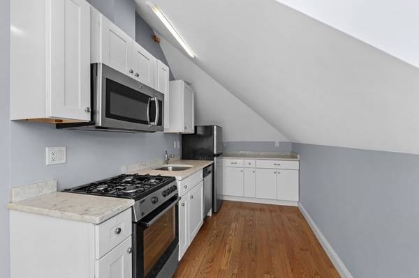 38 Berkeley #5, Somerville, MA 02143