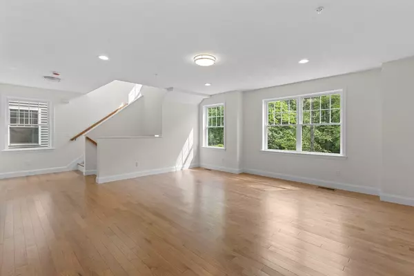 West Boylston, MA 01583,73 Shrine Avenue #73