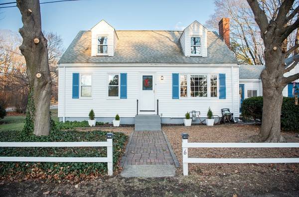 6 Laurel Rd, Norwood, MA 02062