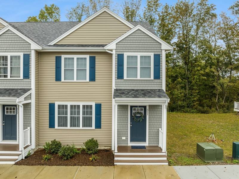 140 North Walker Street #215, Taunton, MA 02780