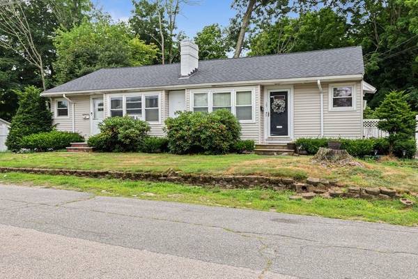 29 Lovett Ave, Brockton, MA 02301