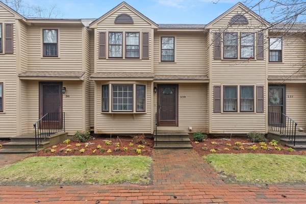 239 Morgan Dr #239, Haverhill, MA 01832