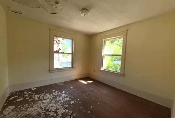Pittsfield, MA 01201,25 Sadler Ave