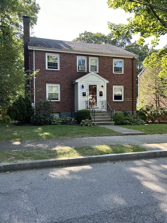 95 Withington Rd #1, Newton, MA 02460