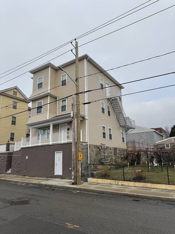 310 Alden St, Fall River, MA 02720