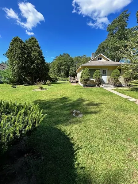 82 Braley Rd, Freetown, MA 02717