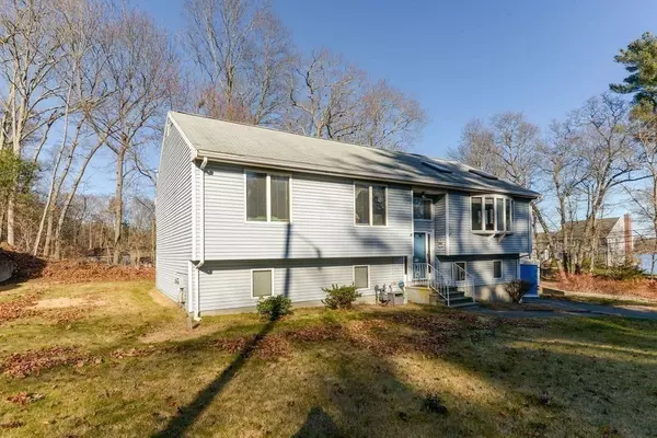 Taunton, MA 02780,15 Ryan Cir