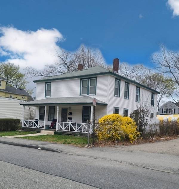 8 Monroe St #1, Taunton, MA 02780