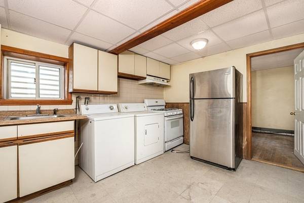 113 Hampshire Street #2L, Cambridge, MA 02139