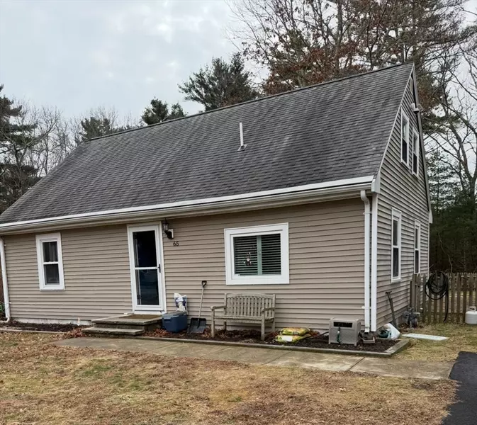 65 Swifts Beach Rd, Wareham, MA 02571