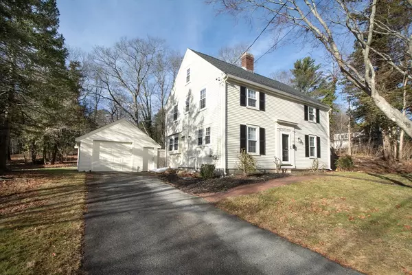 22 Red Gate Ln #1, Cohasset, MA 02025