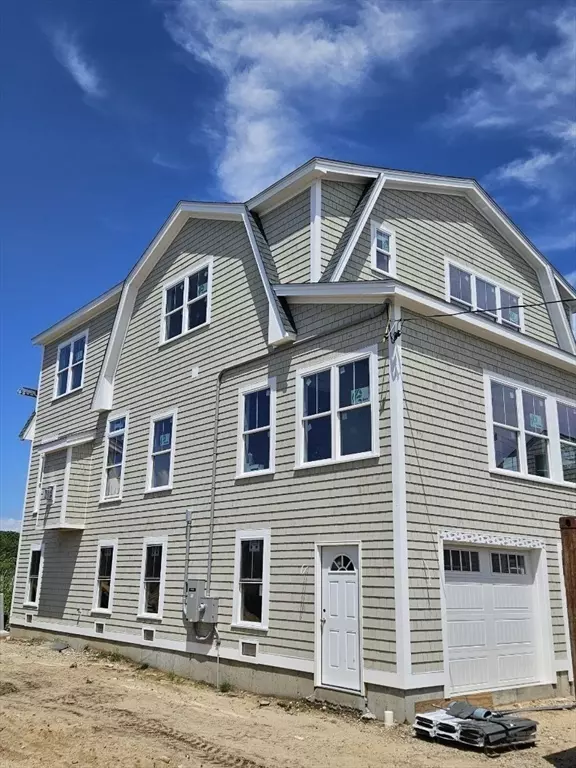 Falmouth, MA 02556,117 Silver Beach Ave