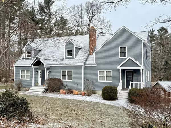 60 Wood St, Holden, MA 01522