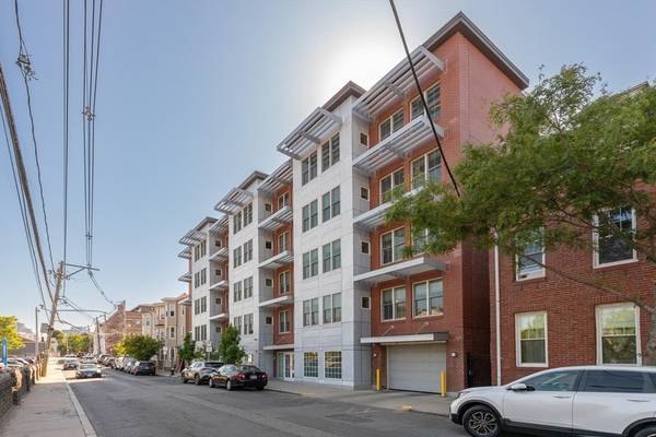 70 Bremen St #301, Boston, MA 02128