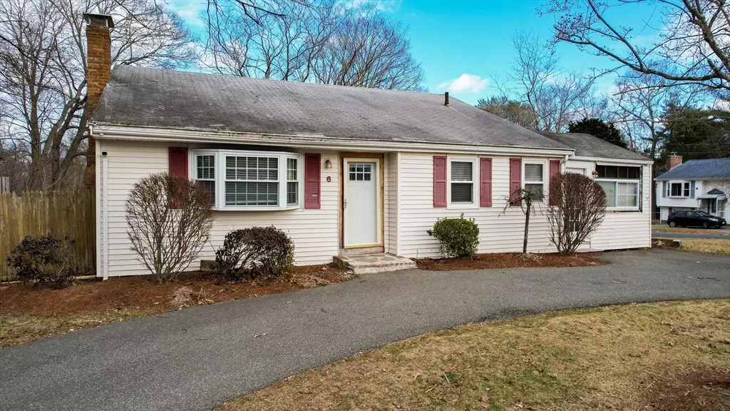 Holbrook, MA 02343,6 Indian Rd