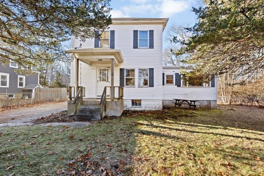 10 Knowles Ave, Wareham, MA 02538