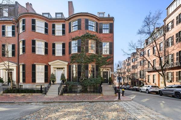 22 Louisburg Square, Boston, MA 02108