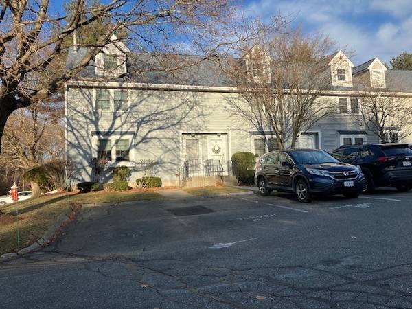 148 Flower Lane #1, Dracut, MA 01826