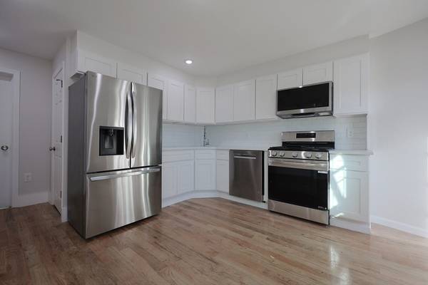 3 Appian Pl #TH, Boston, MA 02128