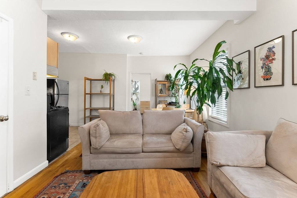 Cambridge, MA 02139,309 Elm St. #2