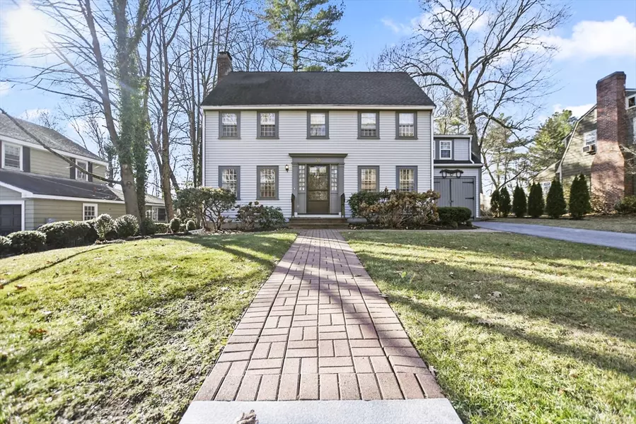 20 Sunset Road, Wellesley, MA 02482