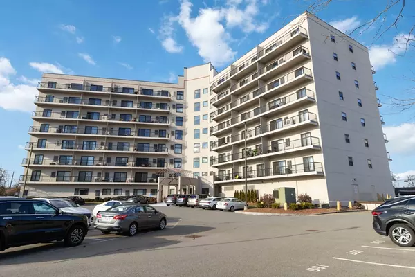 133 Commander Shea Blvd. #219, Quincy, MA 02171